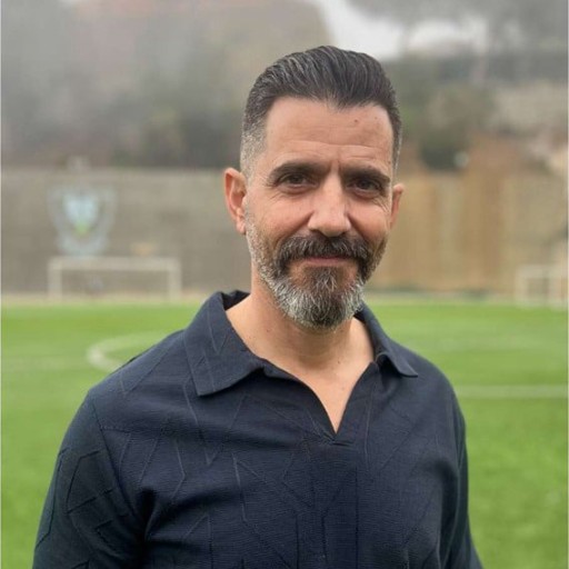 Portrait of Walid Farah
